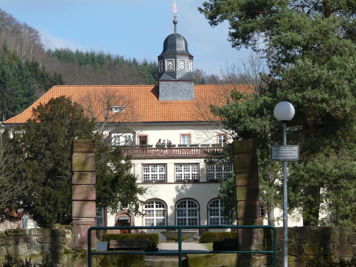 Hotel Am Salzberg Philippsthal Exterior photo